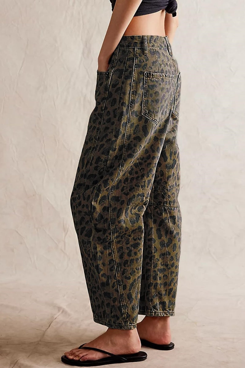 FlexFlow™ Wide-Leg Jeans