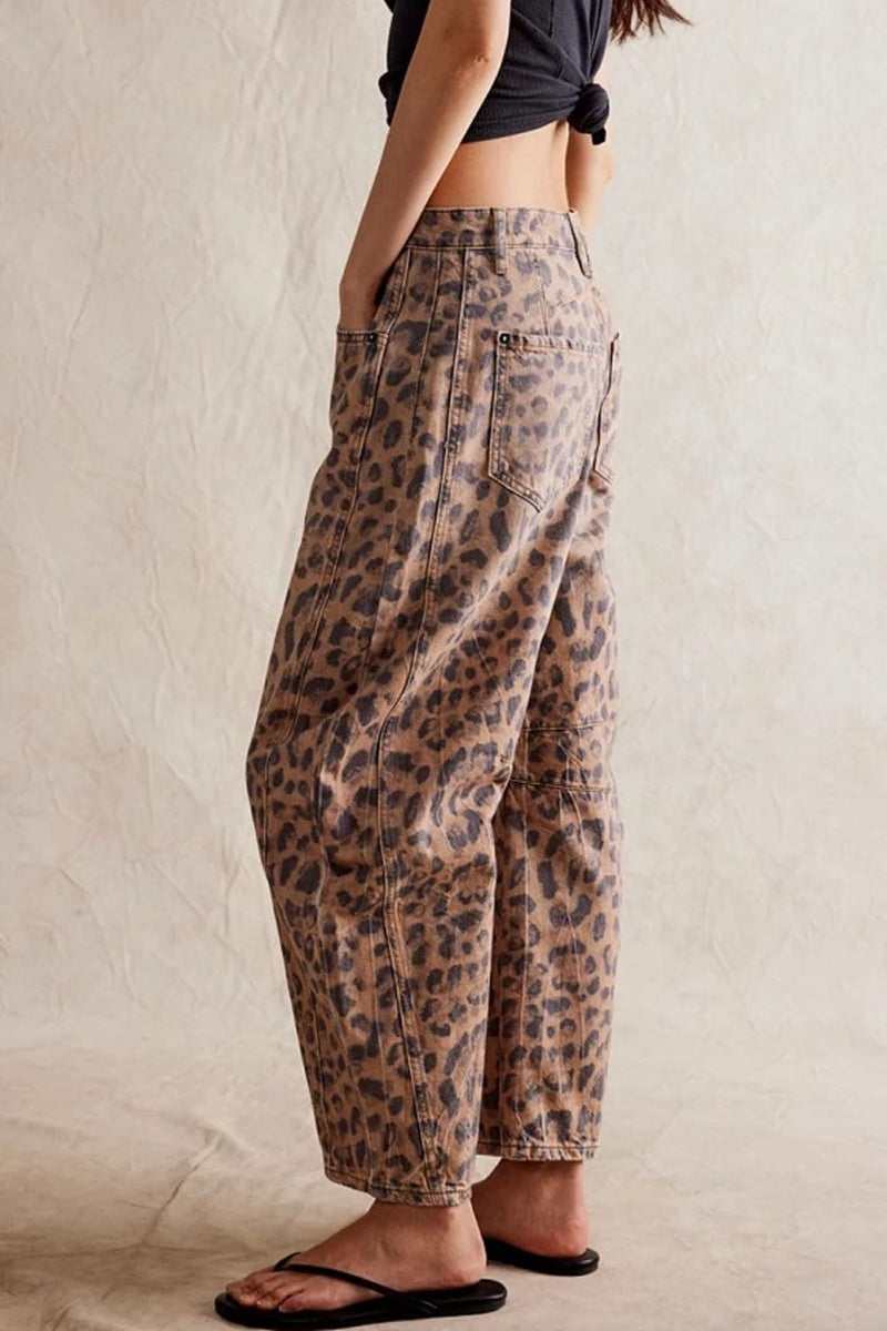 FlexFlow™ Wide-Leg Jeans
