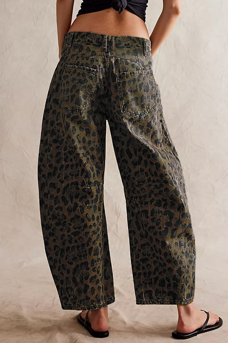 FlexFlow™ Wide-Leg Jeans