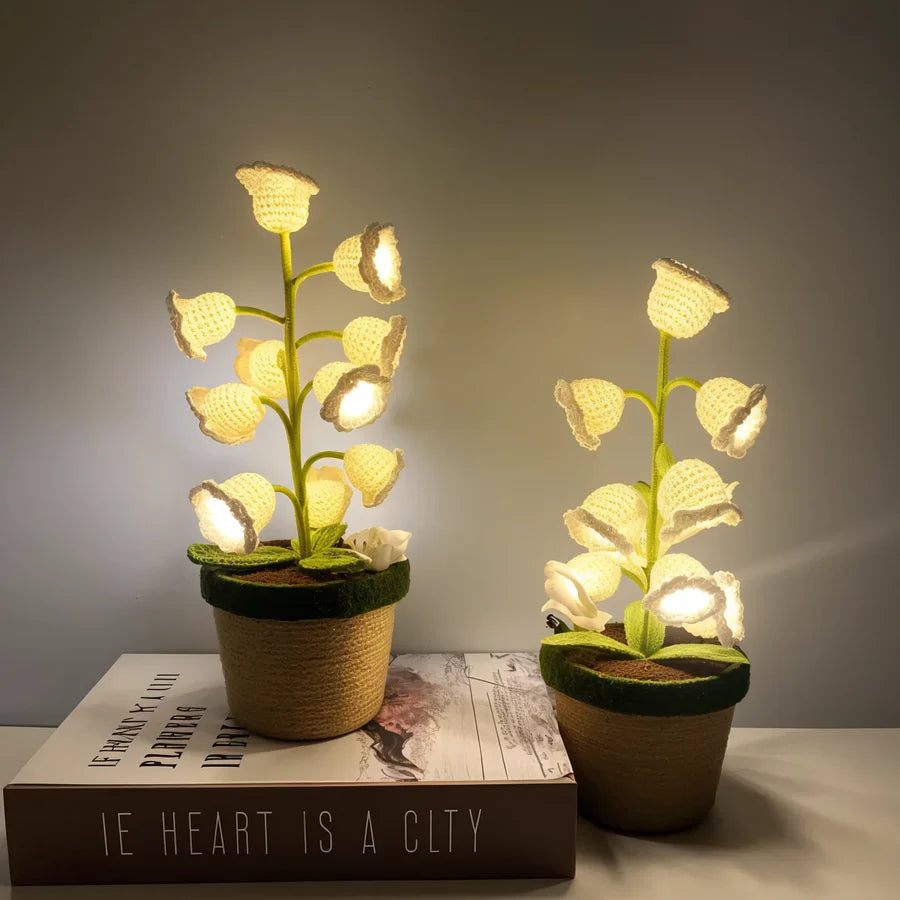 FloralGlow™ Crochet Flower Lamp