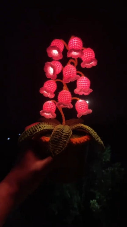 FloralGlow™ Crochet Flower Lamp